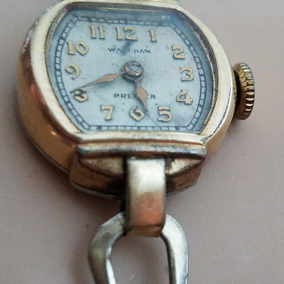 Waltham Premier Wind Up Watch 17 Jewels Gold fill main image 5